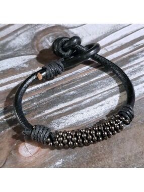 Artisan Black Thick Goat Leather Vintage India Gunmetal Beads Bracelet